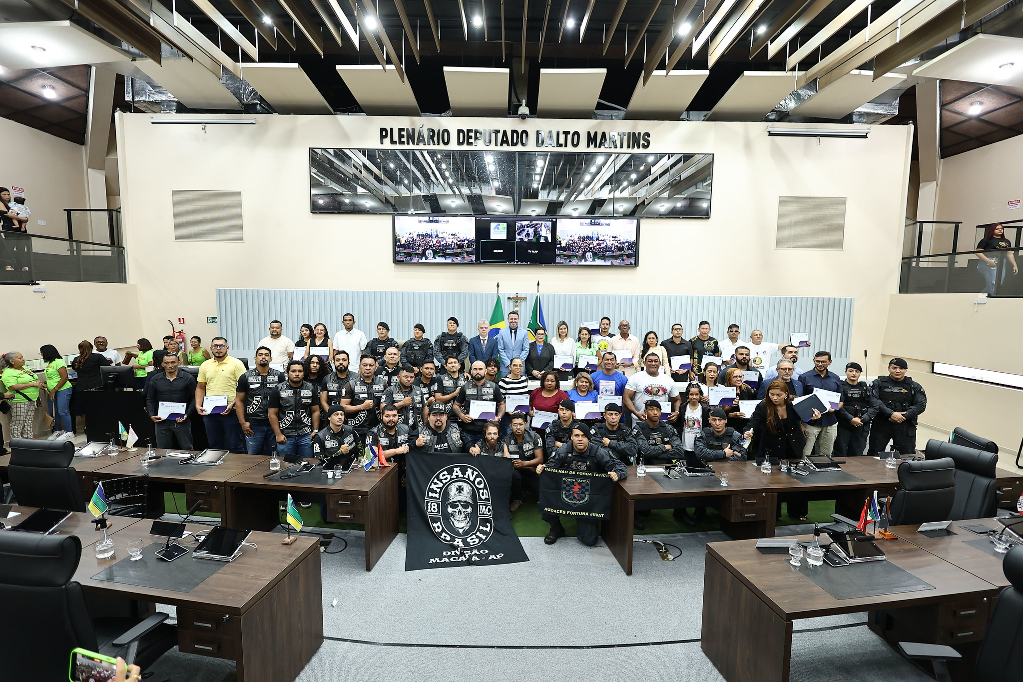 Sessão solene homenageia iniciativas que promovem a inclusão social no Amapá